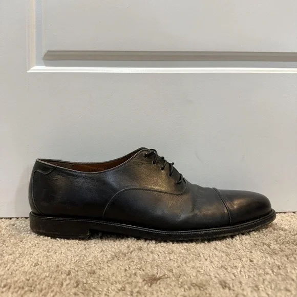 Salvatore Ferragamo Studio Shoes Mens Size 10.5 Black Cap Toe Oxford Italy - Picture 1 of 10